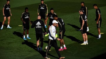 Zidane se la juega al ataque en Mallorca.