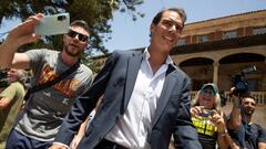 Supporters take smartphone pictures of Spain's tennis player Rafael Nadal as he leaves after attending a recognition ceremony for his career at "Consolat de Mar", the Balearic Government's headquarters in Palma de Mallorca, on June 15, 2022. (Photo by JAIME REINA / AFP) (Photo by JAIME REINA/AFP via Getty Images)
