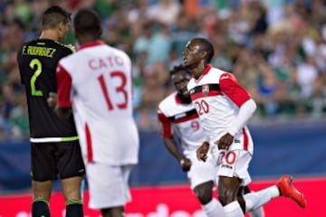 Cummings fue una verdadera pesadilla para la selección mexicana de Miguel Herrera en la Copa Oro del 2015, pues marcó dos de los cuatro goles con los que empataron ambos equipos