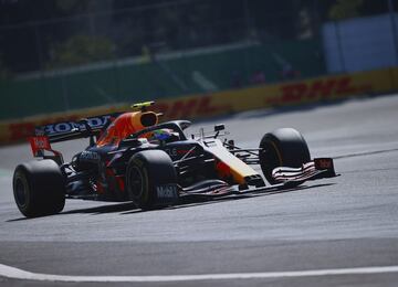 El festejo de Sergio Pérez en el Gran Premio de México