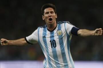 Lionel Messi, el mejor jugador sudamericano de la actualidad, ha jugado tres Copas América (2007, 2011 y 2015) y nunca ha podido ganarla con Argentina.