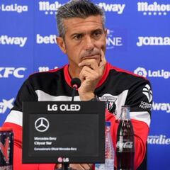 Martí: “Si digo lo que pienso, no me siento en el banquillo”