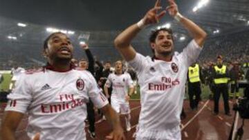 Adriano Galliani llega a Brasil para vender a Pato y Robinho