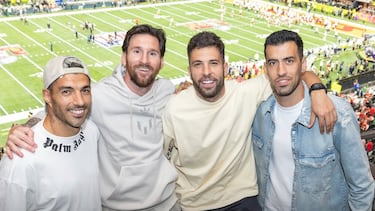 Los jugadores del Inter Miami, leyendas del FC Barcelona, vieron juntos en el mismo palco el partido jugado entre los Kansas City Chiefs y los Philadelphia Eagles.