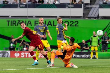 TIRANA, ALBANIA - MAY 25: Nicolo Zaniolo of AS Roma scores his team's first goal during the UEFA Conference League final match between AS Roma and Feyenoord at Arena Kombetare on May 25, 2022 in Tirana, Albania. (Photo by Andy Zuidema/NESImages/vi/DeFodi Images via Getty Images)