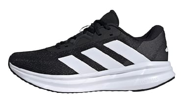 Las Adidas Galaxy 7 en color negro y para hombre que son superventas en Amazon por su precio y calidad
