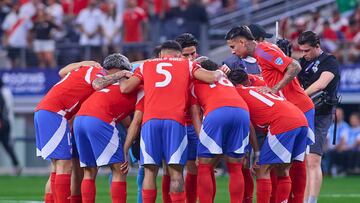 Futbol, Chile vs Peru.
Fase de grupos, Copa America 2024.
El equipo de Chile es fotografiados durante el partido de Copa America por el grupo A disputado en el estadio  AT&T en Texas, Estados Unidos.
21/06/2024
Jonathan Duenas/Mexsport/Photosport

Football, Chile vs Peru.
Group stage, Copa America 2024.
Chile's teams are pictured during the Copa America match for the group A at the AT&T stadium in Texas, United States.
21/06/2024
Jonathan Duenas/Mexsport/Photosport