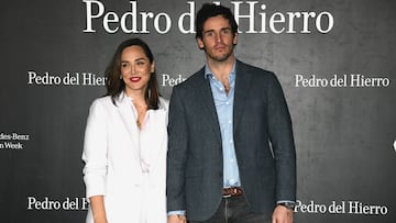 Tamara Falcó e Iñigo Onieva posan en el photocall de la firma Pedro del Hierro en la Mercedes Benz Fashion Week Madrid, a 16 de febrero de 2023, en Madrid (España).
FAMOSOS;PEDRO DEL HIERRO;MBFWM
José Oliva / Europa Press
16/02/2023