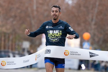 Nicolás Cuestas, ganador de la carrera popular. El uruguayo corrió los 10km en 28 minutos y 48 segundos.