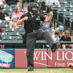 Las Grandes Ligas eligen a Jen Pawol como la primera umpire femenina: un hito en el béisbol