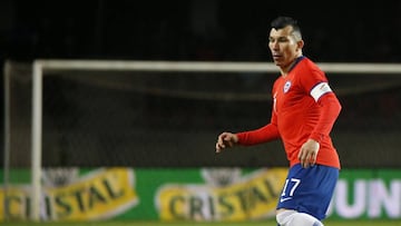 Gary Medel dio el primer paso para dejar atrás a Claudio Bravo