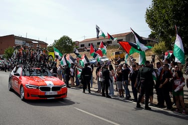 Protestas durante la 20º etapa de La Vuelta España 2025.