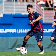 Sobresaliente en la doma del balón