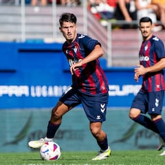 Vencedor, Morcillo y Nico Serrano despegan
