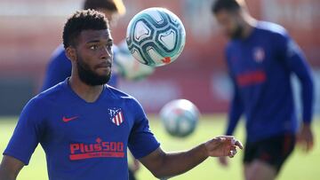 Lemar en un entrenamiento con el Atlético.