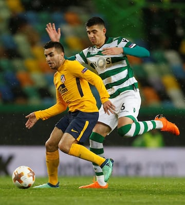 Ángel Correa con Rodrigo Battaglia.