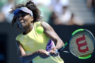 Kerber gana en su cumpleaños y Venus sigue sin ceder un set