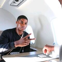 Rashford já está em Barcelona: suas estatísticas de assinatura