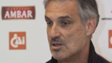 Rechazan poner José Luis Abós al Príncipe Felipe de Zaragoza