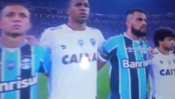 Increíble homenaje a 'La Chape' en final de Copa de Brasil