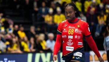 Lyndie Tchaptchet, de España.