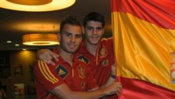EN FORMA. Jesé y Morata, concentrados con la Sub-21, están derribando la puerta de Ancelotti