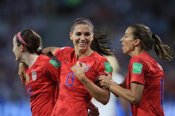 Estados Unidos consiguió vencer (2-1) a Inglaterra en semifinales y buscará su cuarto campeonato en la historia de los Mundiales.