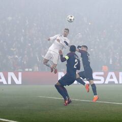 Cristiano mejora en los finales de partido, Mohamed Salah cae