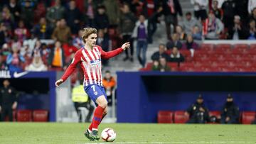 Griezmann en el momento de marcar ante el Girona.