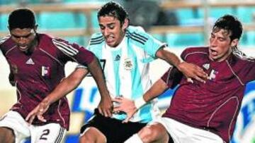 <b>EL ÚNICO. </b>El extremo derecho Salvio fue el autor del gol argentino y su jugador más determinante.