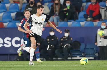 Overbooking de centrales en el filial che