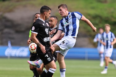 La Real Sociedad B supera al Mrida y se jugar el ascenso frente al Nstic