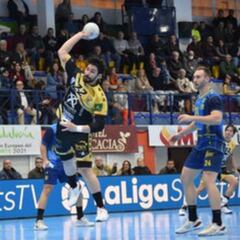 El Bidasoa patina en la pista del Puente Genil