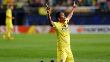 Carlos Bacca sigue haciendo historia en la Europa League.