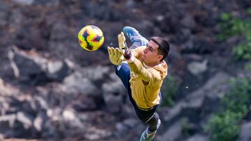 Alex Padilla ya está registrado con Pumas ¿Debutará ante Necaxa?