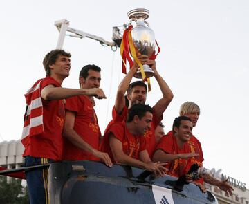 Tras la Eurocopa de 2012, Piqué fue incluido en el Equipo del Torneo que confecciona la UEFA. 