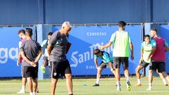 Sergio Pellicer, durante un entrenamiento del Málaga.