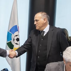 Tebas acepta la Supercopa y la Copa propuestas por Rubiales