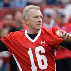 Joe Montana elige a los mejores quarterbacks para iniciar una franquicia