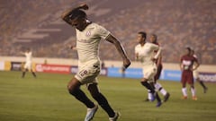 Universitario de Deportes supera a Melgar y al vacío