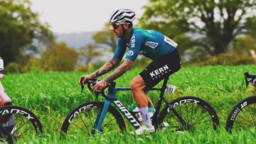 Kiko Galván extiende su vínculo con el Equipo Kern Pharma