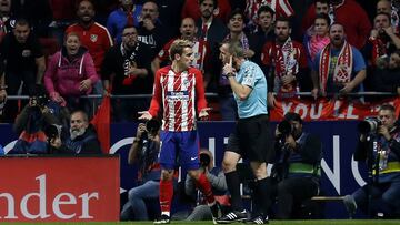 Griezmann durante el derbi ante el Madrid