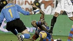 El Barça resistió un huracán