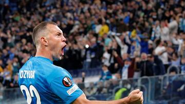 Soccer Football - Europa League - Play Off First Leg - Zenit St Petersburg v Real Betis - Gazprom Arena, Saint Petersburg, Russia - February 17, 2022 Zenit St Petersburg&#039;s Artem Dzyuba celebrates scoring their first goal REUTERS/Anton Vaganov     TPX