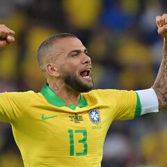 Dani Alves and other former Barcelona players that played in the Liga MX