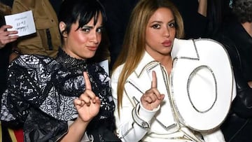 Shakira se sentó junto a Camila Cabello en el desfile de Viktor & Rolf.