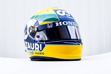 "Ayrton Senna siempre". Este es el mensaje que llevará el piloto francés Pierre Gasly en el casco durante el Gran Premio de Emilia Romagna para homenajear al piloto brasileño. 