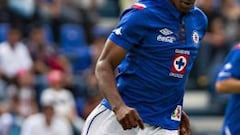 Perea lidera al Cruz Azul
