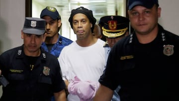 La desorbitada fianza de Ronaldinho para salir de prision