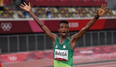 El sprint de Barega tumba al 'hombre r¨¦cord' Cheptegei